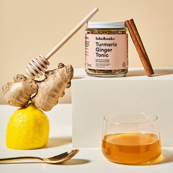 Lake & Oak Organic Turmeric Ginger Tonic Lifestyle
