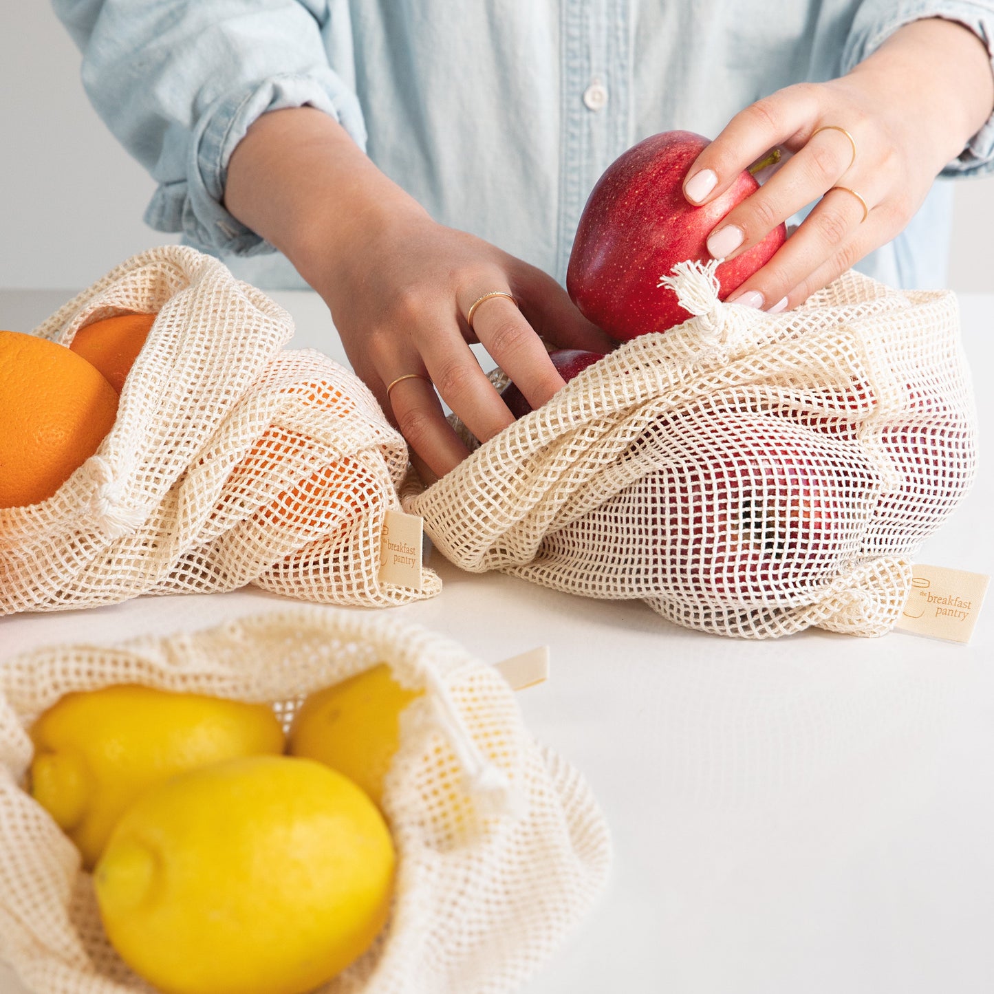 The Breakfast Pantry Zero Waste Produce Shopping Set (4 bags) Lifestyle 2