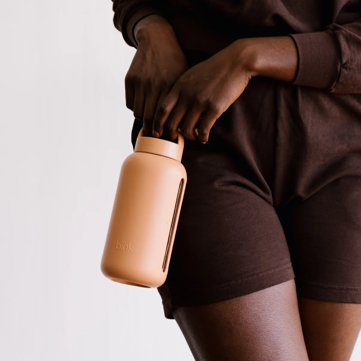 Bink Day Bottle [Hydration Tracking] 27oz Sand Lifestyle