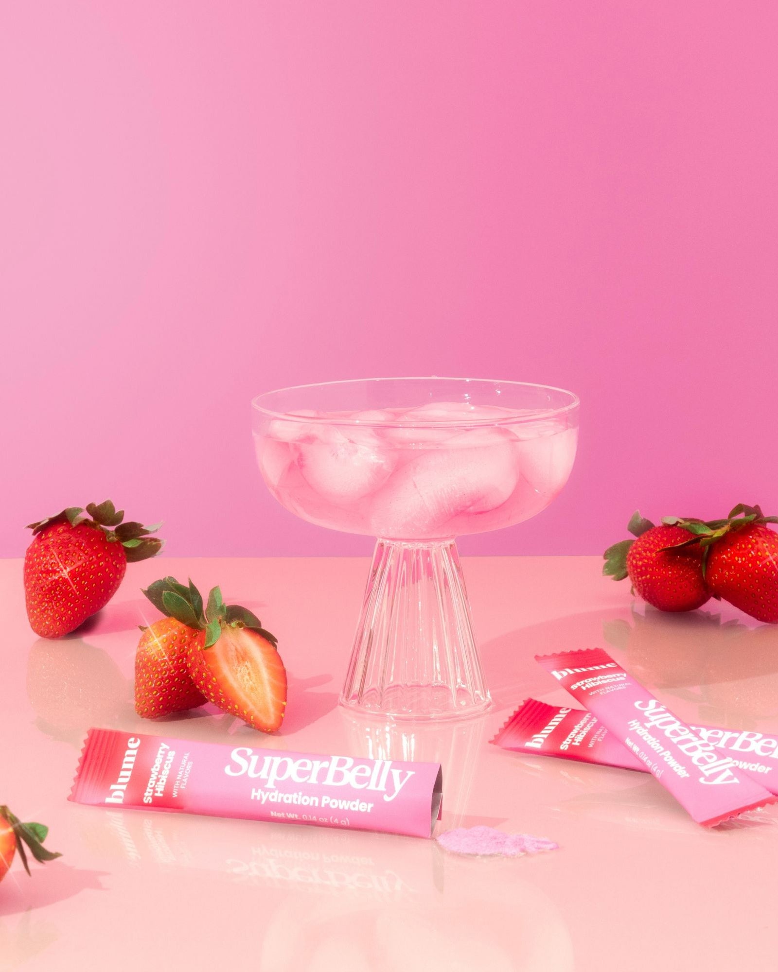 Blume SuperBelly Gut-Building Hydration Powder - Strawberry Hibiscus 3