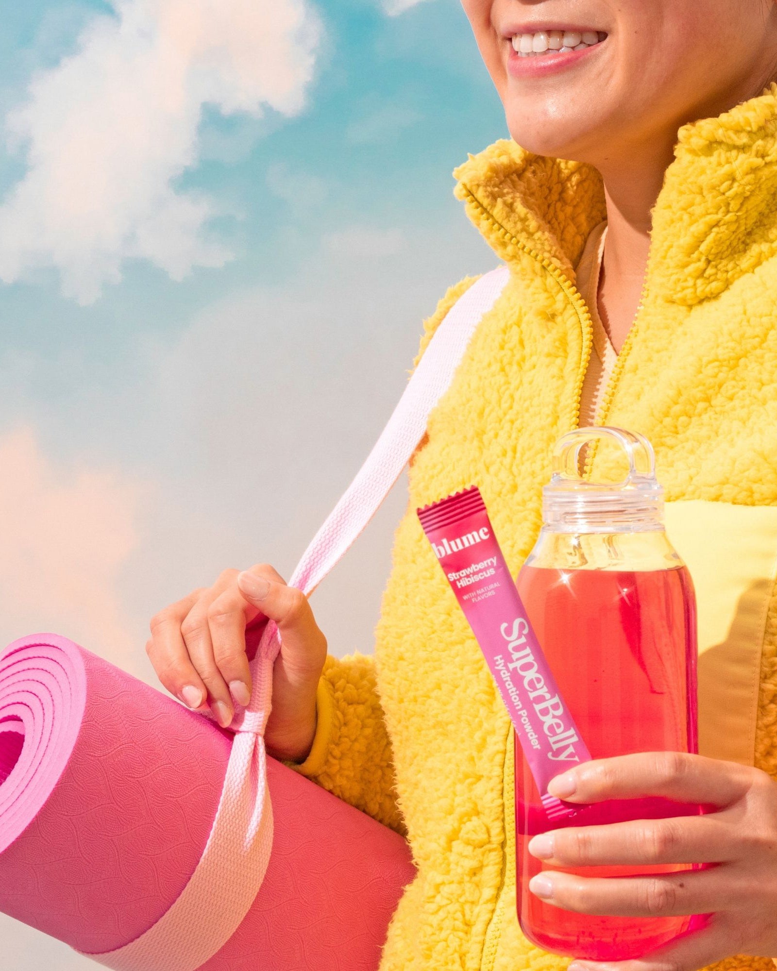 Blume SuperBelly Gut-Building Hydration Powder - Strawberry Hibiscus 4