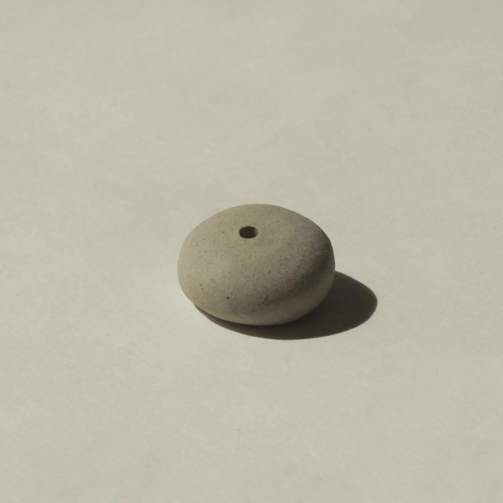 Cedar and Myrrh Mini Light Grey Ceramic Pebble Incense Holder