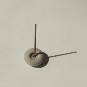 Cedar and Myrrh Mini Light Grey Ceramic Pebble Incense Holder Lifestyle 3