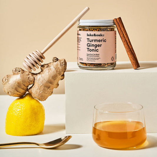 Lake & Oak Organic Turmeric Ginger Tonic Lifestyle